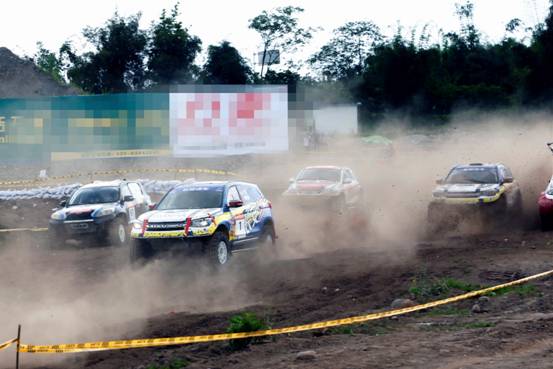 COC中国汽车场地越野赛CS75包揽三冠_【肥